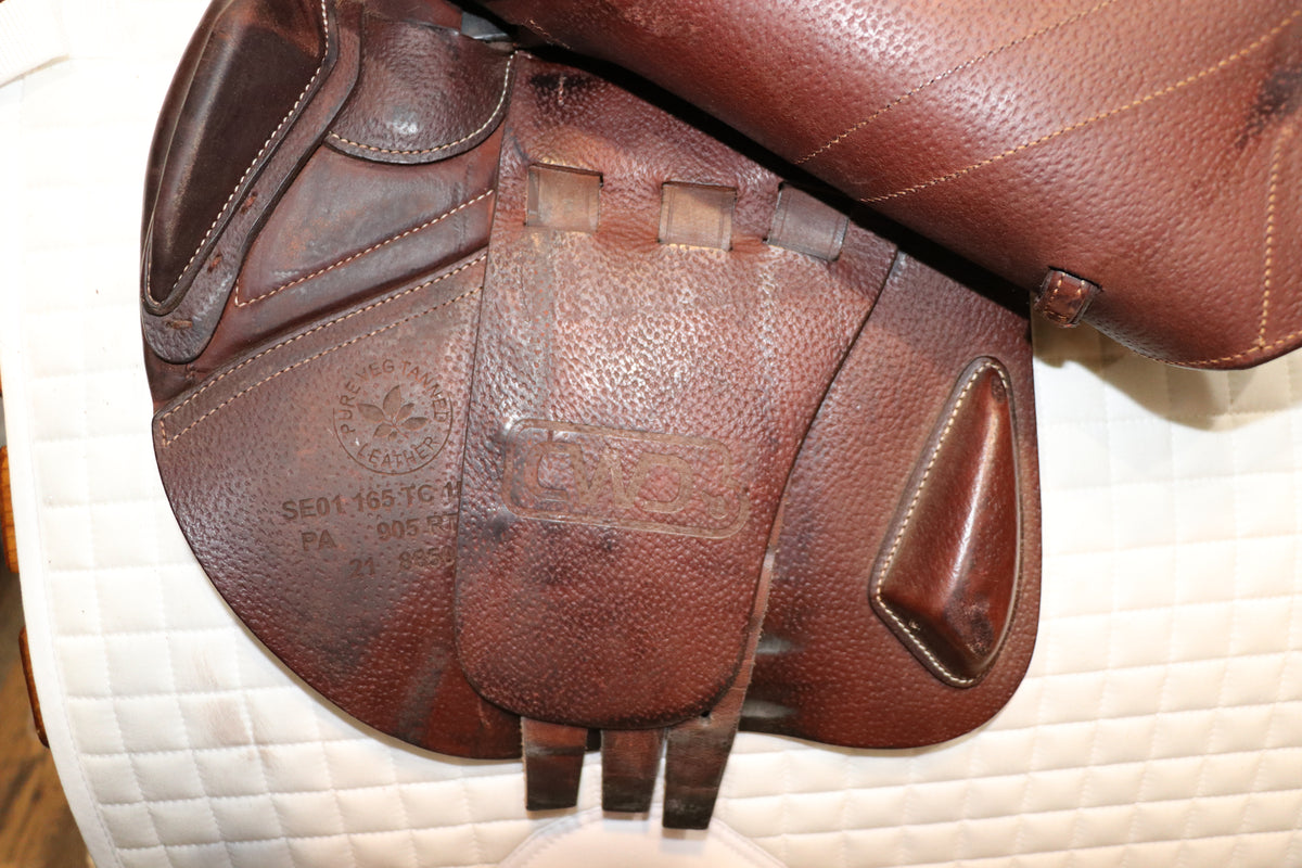 CWD SE01 Jump Saddle - 16.5" seat - USED