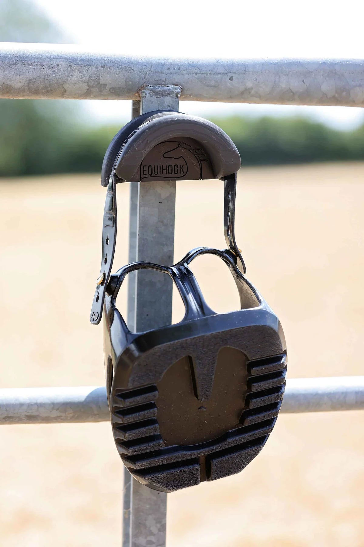EquiHook - Magnetic Bridle, Halter, Rope Holder