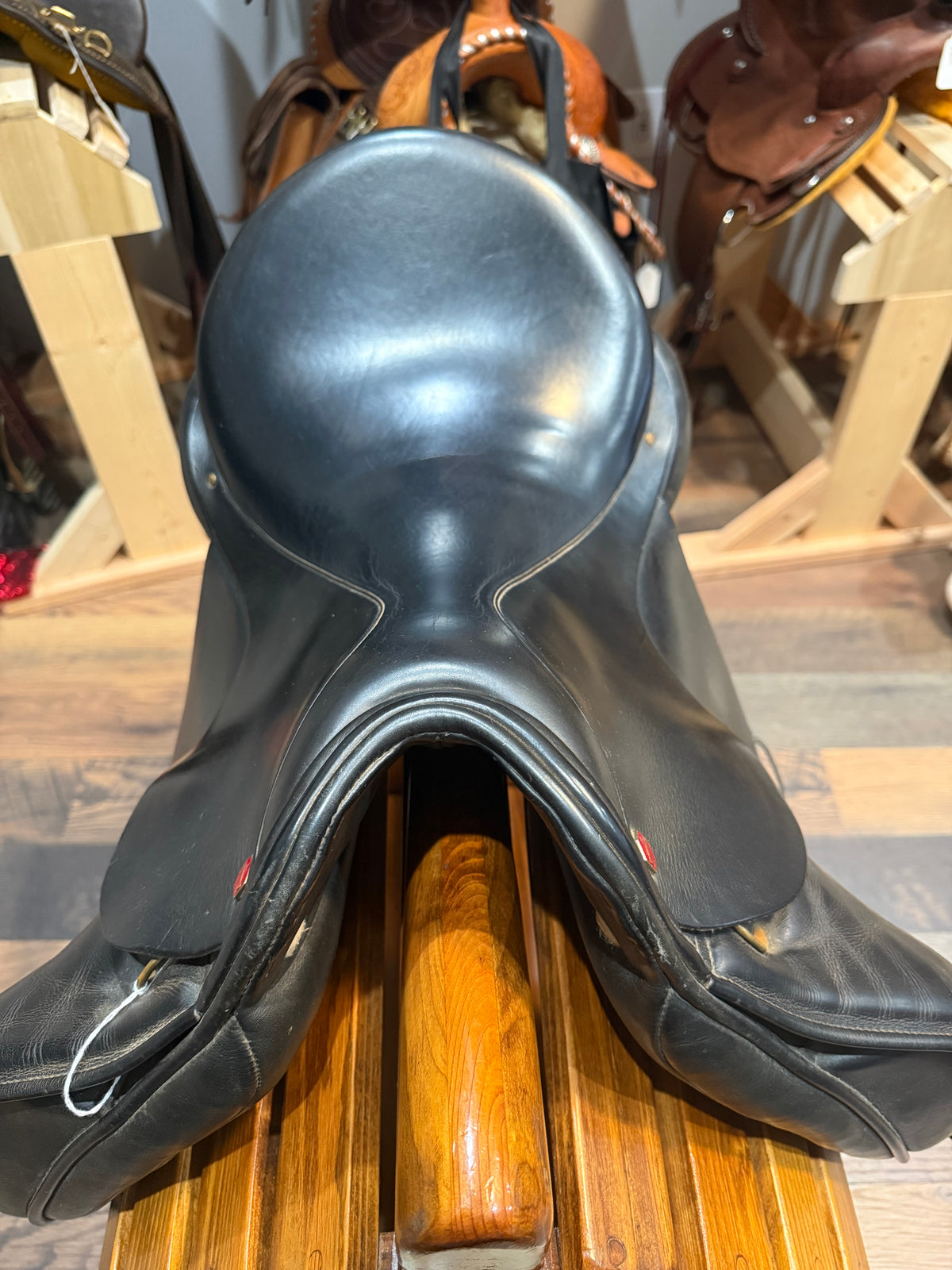 Albion SLK Dressage Saddle – High Head