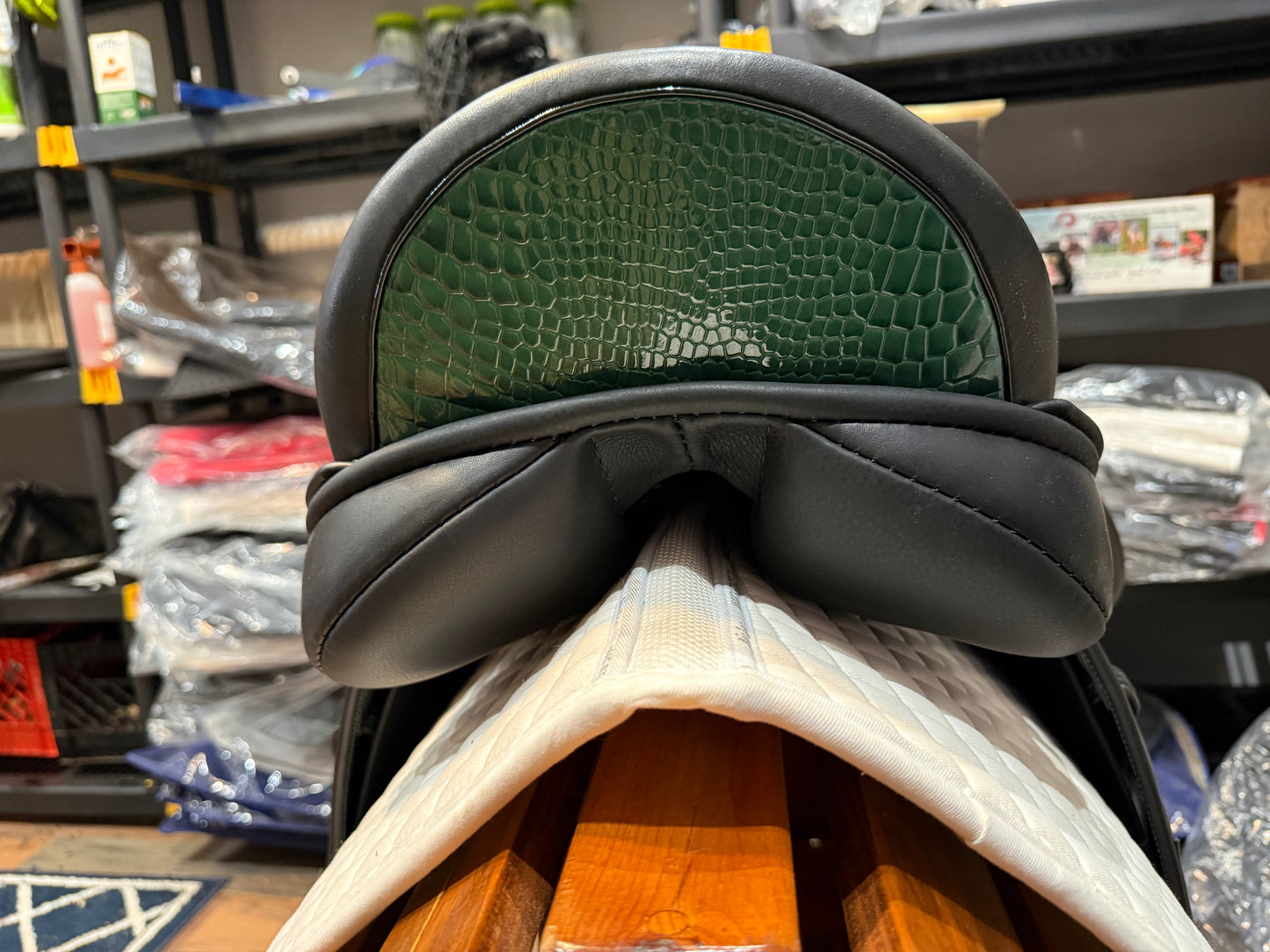Black Country Iconic Dressage Saddle – 17.5”  MW - DEMO