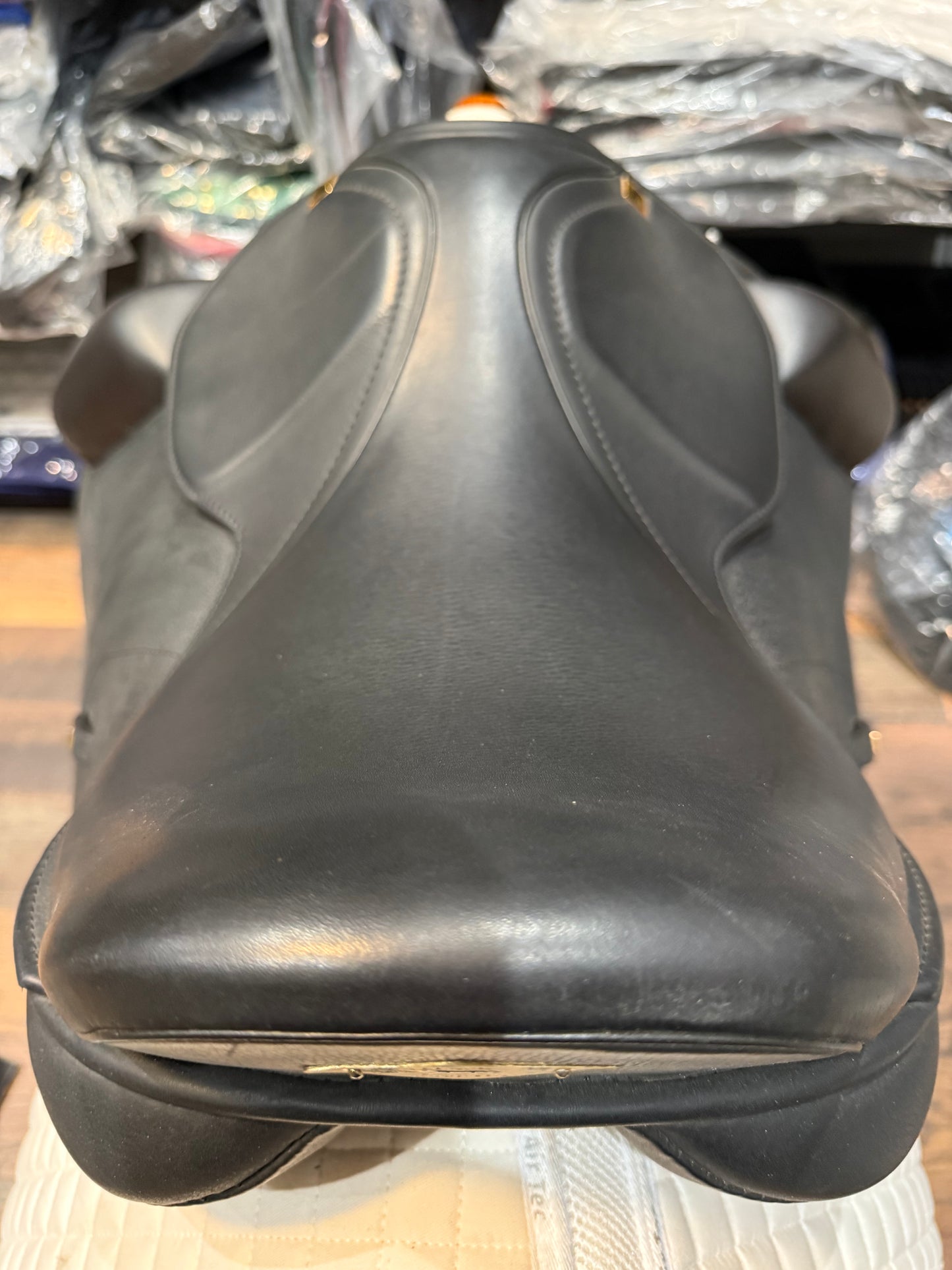Black Country Dante Dressage Saddle – 17.5”  MW - DEMO