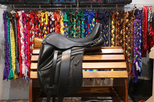 Black Country Equinox Endurance/ Dressage Saddle – 17.5” seat - NEW/DEMO!