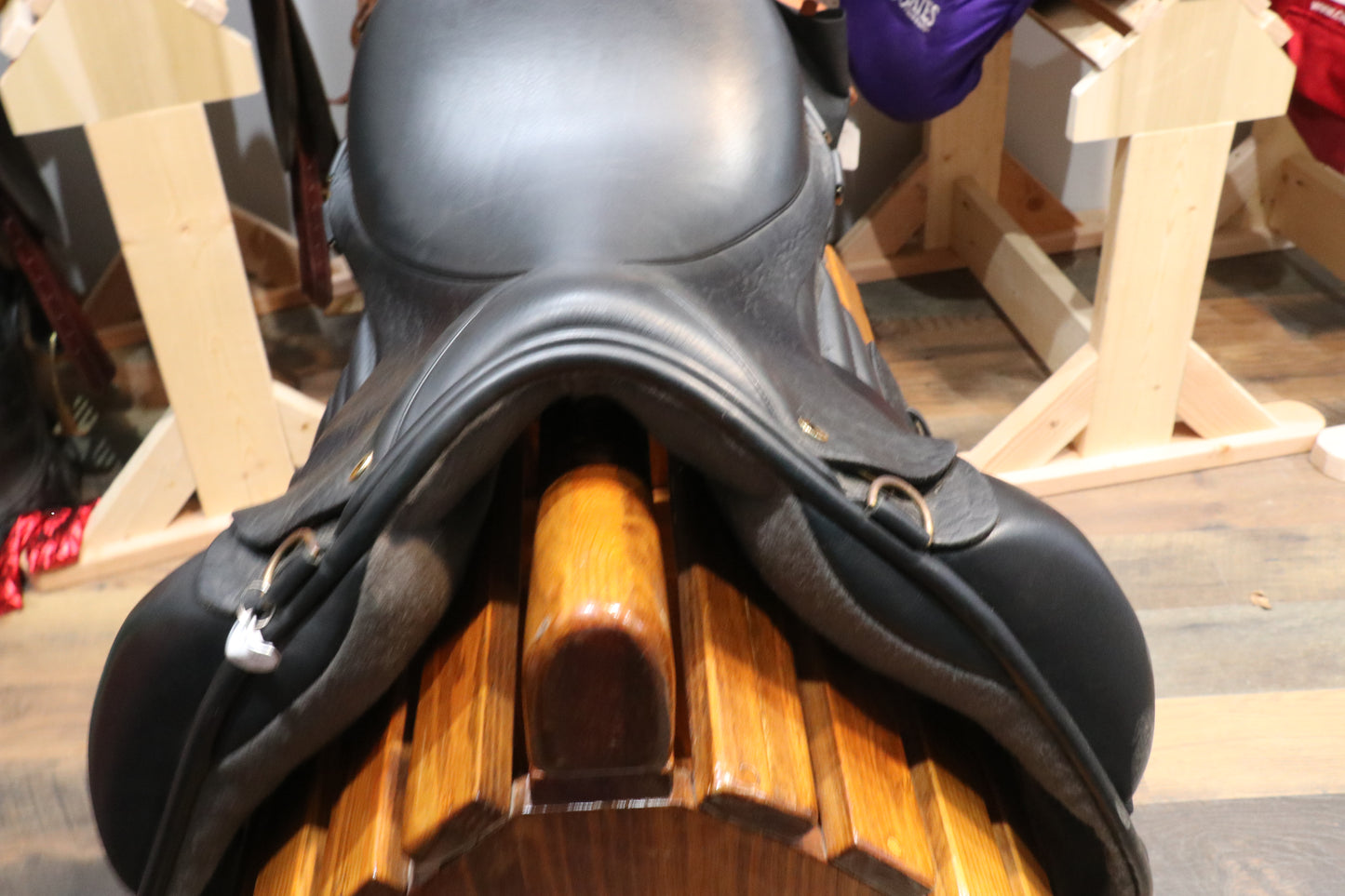 Black Country Equinox Endurance/ Dressage Saddle – 17.5” seat - NEW/DEMO!